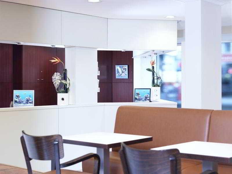 Nunohotel كولونيا المطعم الصورة