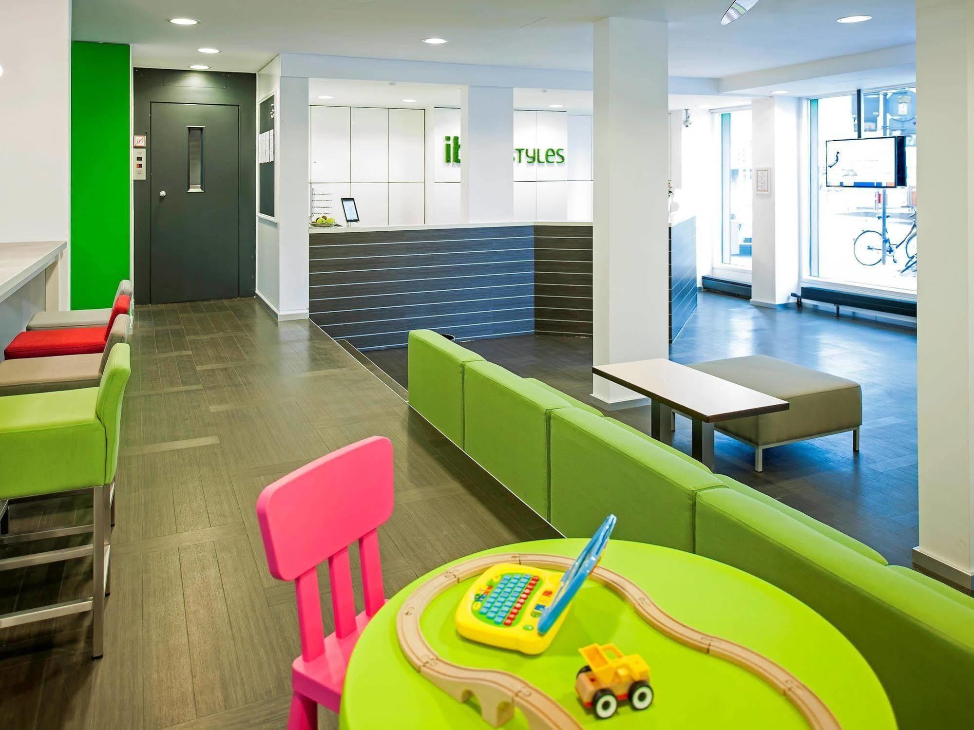 Nunohotel كولونيا المظهر الخارجي الصورة